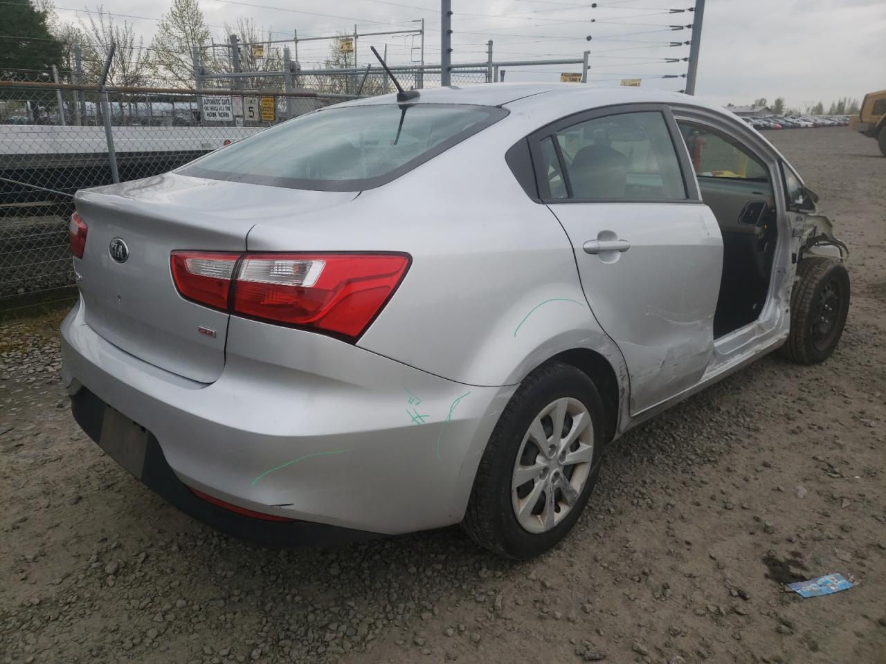 Photo 4 from auction – 2016 KIA RIO LX with VIN KNADM4A35G6632809