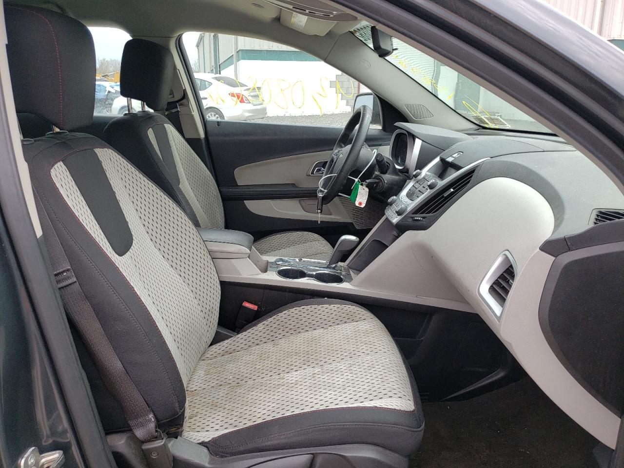 Photo 5 from auction – 2011 CHEVROLET EQUINOX LS with VIN 2CNFLCEC8B6294744