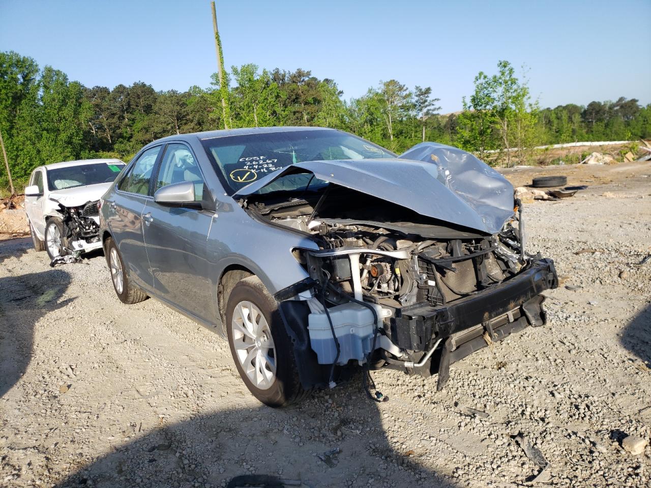 Photo 1 from auction – 2017 TOYOTA CAMRY LE with VIN 4T1BF1FK8HU402239