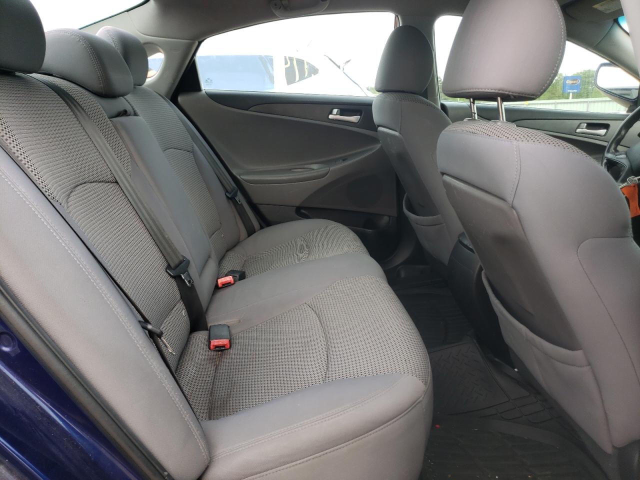 Photo 6 from auction – 2011 HYUNDAI SONATA GLS with VIN 5NPEB4AC0BH056963
