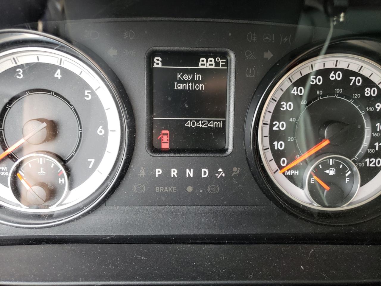 Photo 8 from auction – 2017 RAM 1500 ST with VIN 1C6RR7FT6HS599761