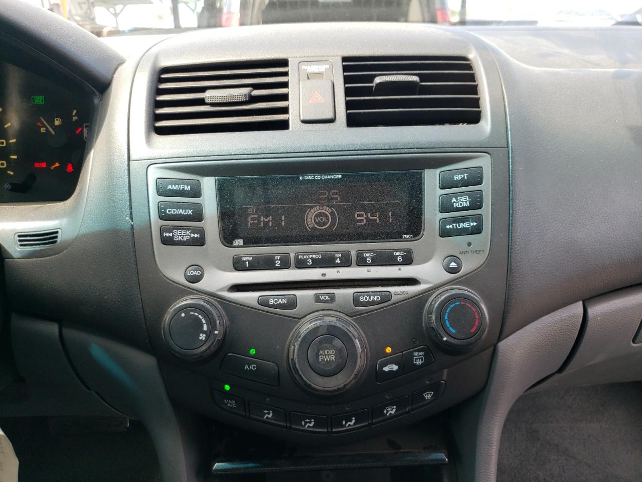 Photo 9 from auction – 2006 HONDA ACCORD SE with VIN 1HGCM56306A166149