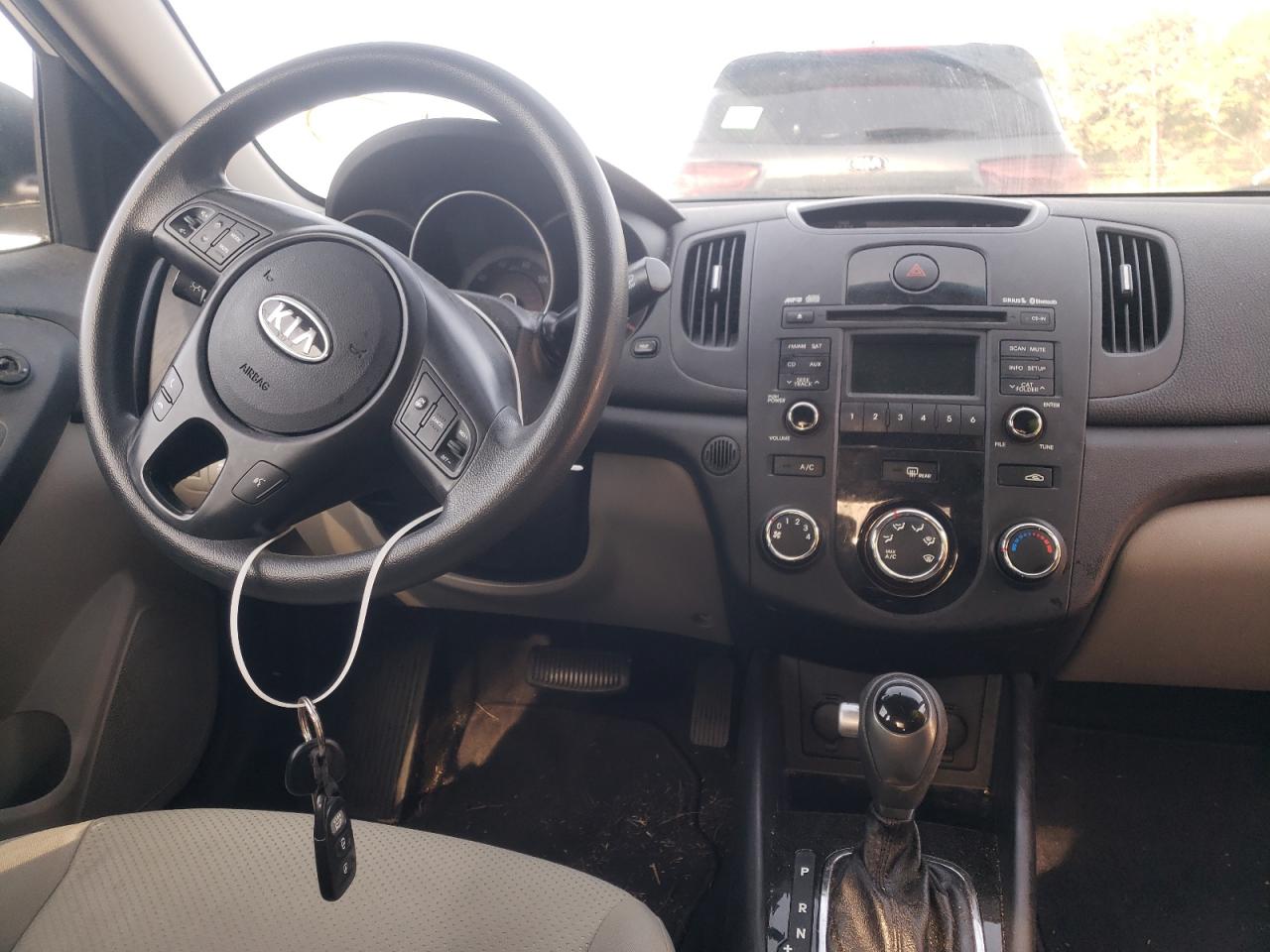 Foto 9 de la subasta – 2012 KIA FORTE EX con VIN KNAFU4A28C5467886