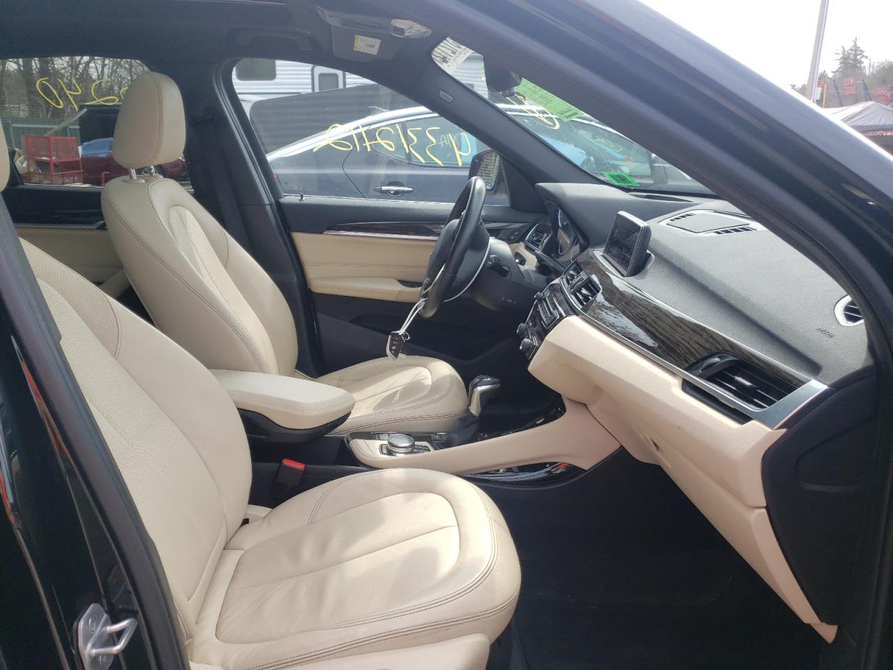 Photo 5 from auction – 2016 BMW X1 XDRIVE2 with VIN WBXHT3C39G5F65402