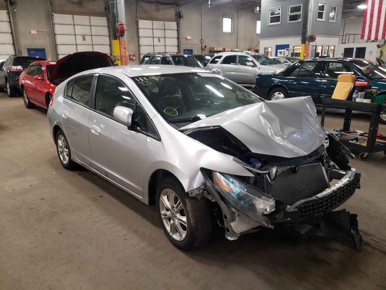 HONDA INSIGHT EX 2010 with VIN JHMZE2H70AS005063 - Photo from auction