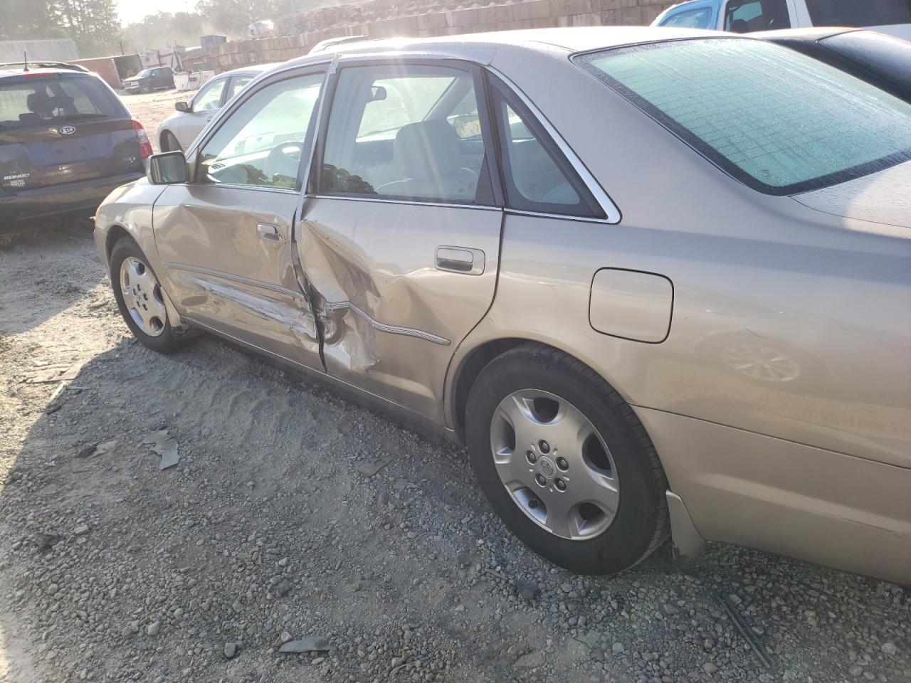 Photo 10 from auction – 2003 TOYOTA AVALON XL with VIN 4T1BF28B53U276529