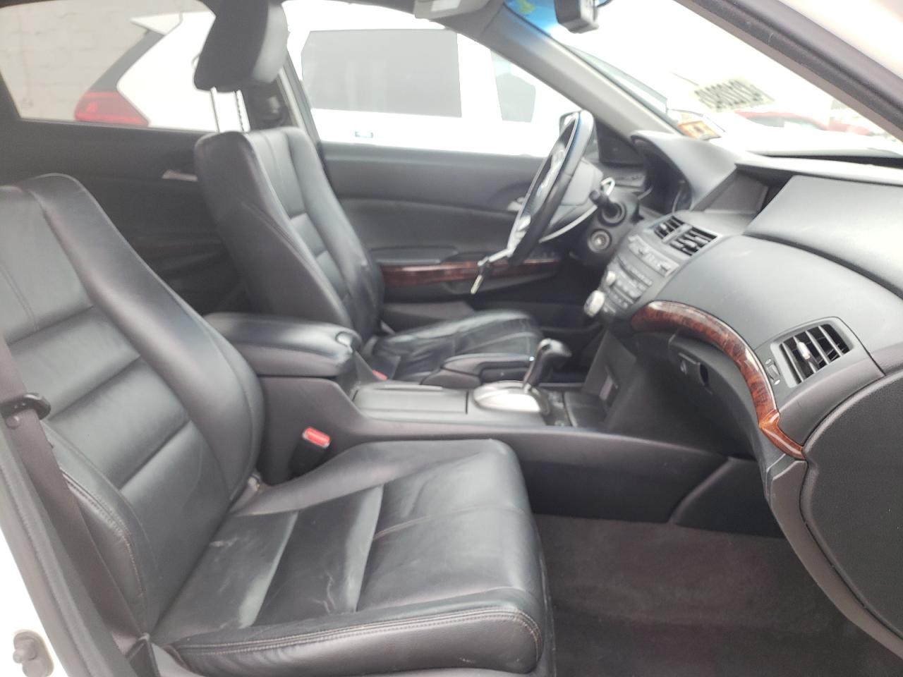 Photo 5 from auction – 2012 HONDA CROSSTOUR with VIN 5J6TF2H5XCL003105