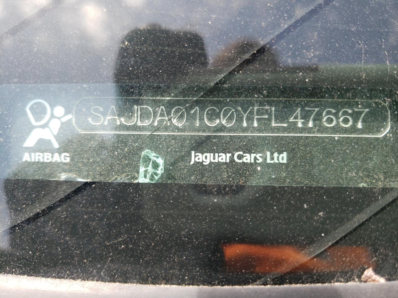 Photo 10 from auction – 2000 JAGUAR S-TYPE with VIN SAJDA01C0YFL47667
