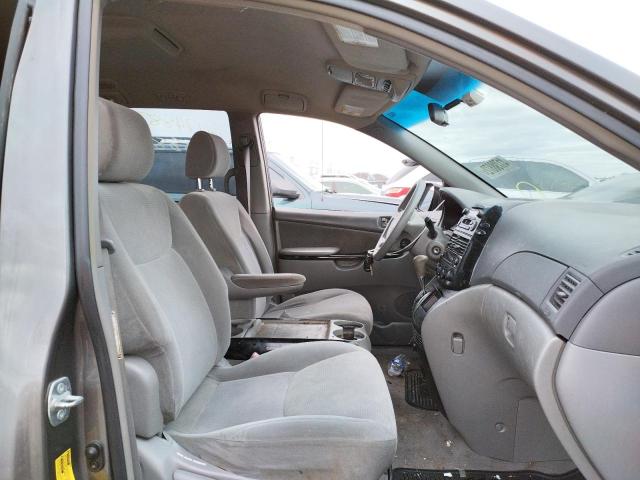 Photo 5 from auction – 2004 TOYOTA SIENNA CE with VIN 5TDZA23C74S211608