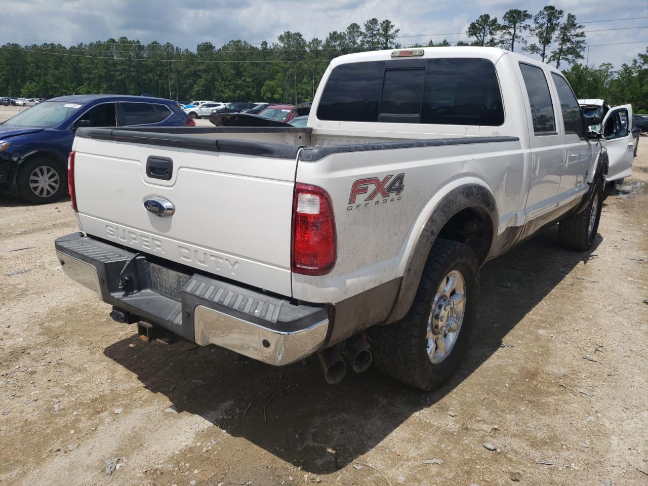 Photo 4 from auction – 2015 FORD F250 SUPER with VIN 1FT7W2BT0FEA62395