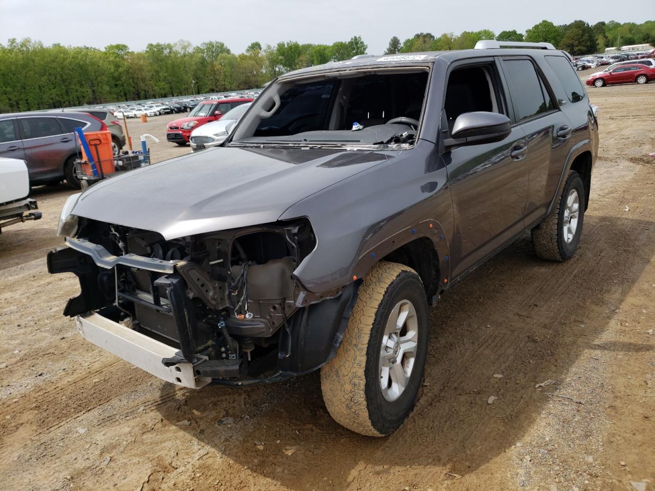Photo 2 from auction – 2015 TOYOTA 4RUNNER SR with VIN JTEBU5JR7F5261916