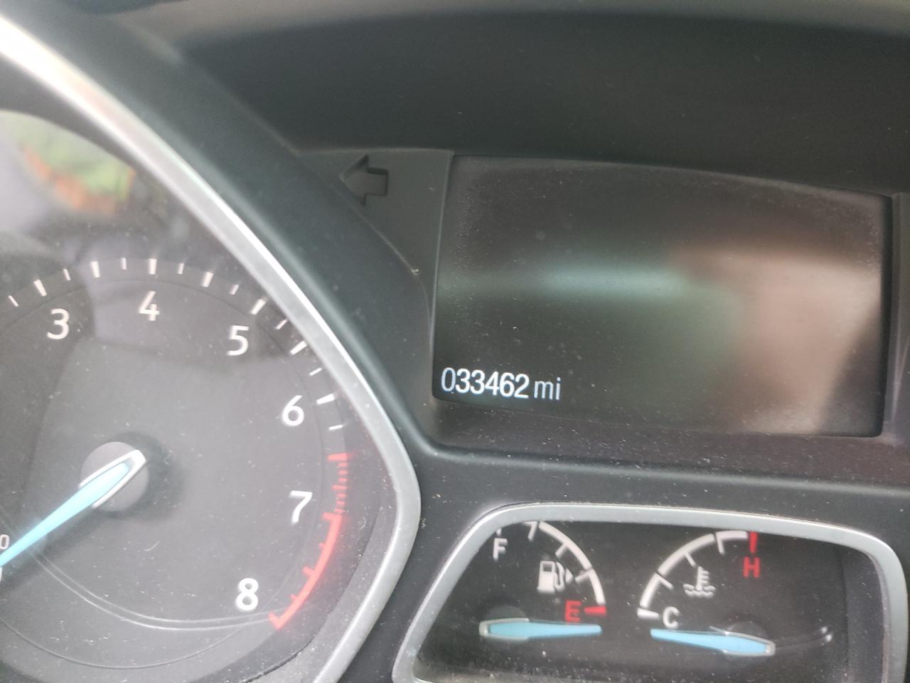 Photo 8 from auction – 2018 FORD ESCAPE SE with VIN 1FMCU0GD3JUD19022