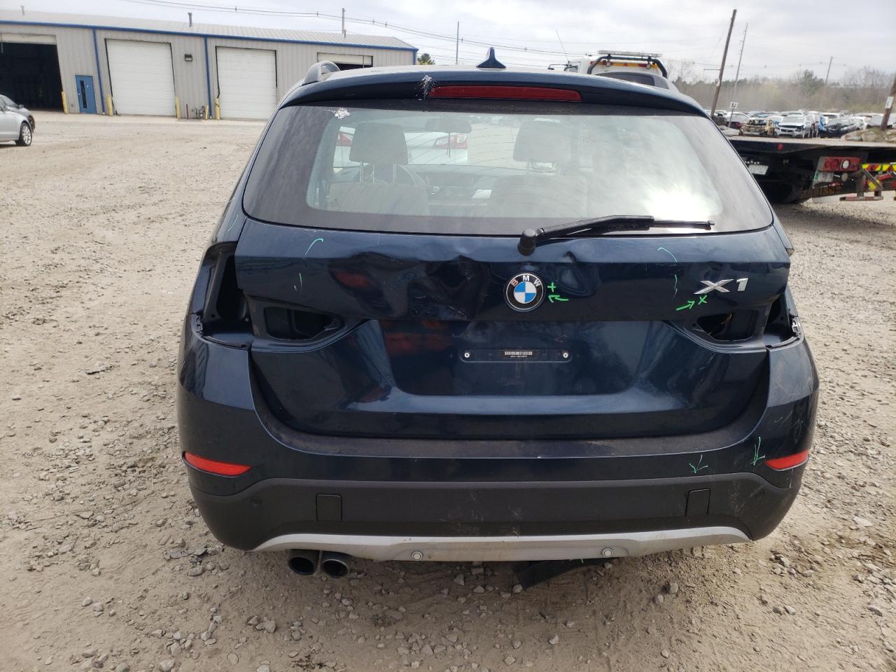 Photo 9 from auction – 2015 BMW X1 XDRIVE2 with VIN WBAVL1C50FVY36779