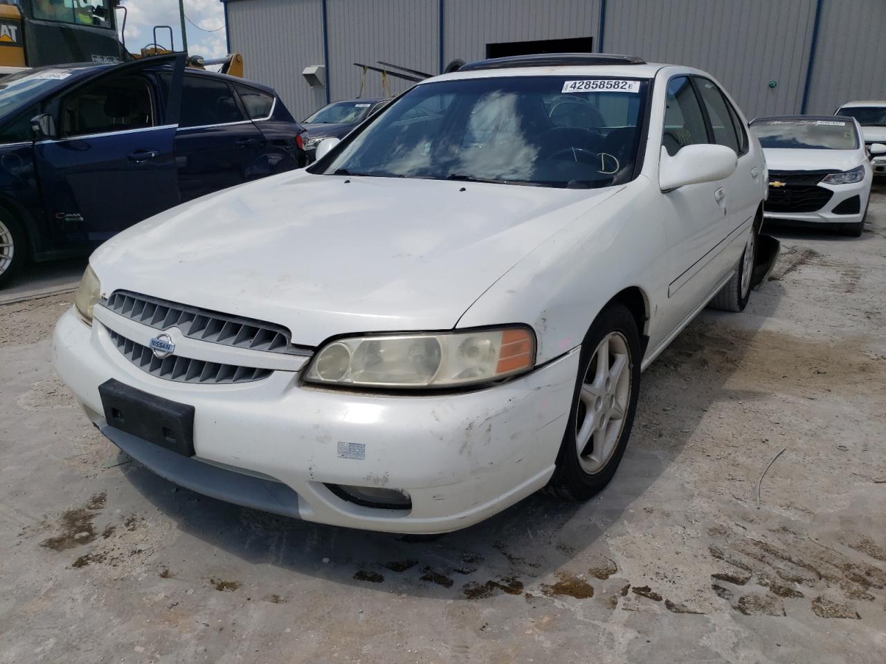 Photo 2 from auction – 2000 NISSAN ALTIMA XE with VIN 1N4DL01D7YC230886