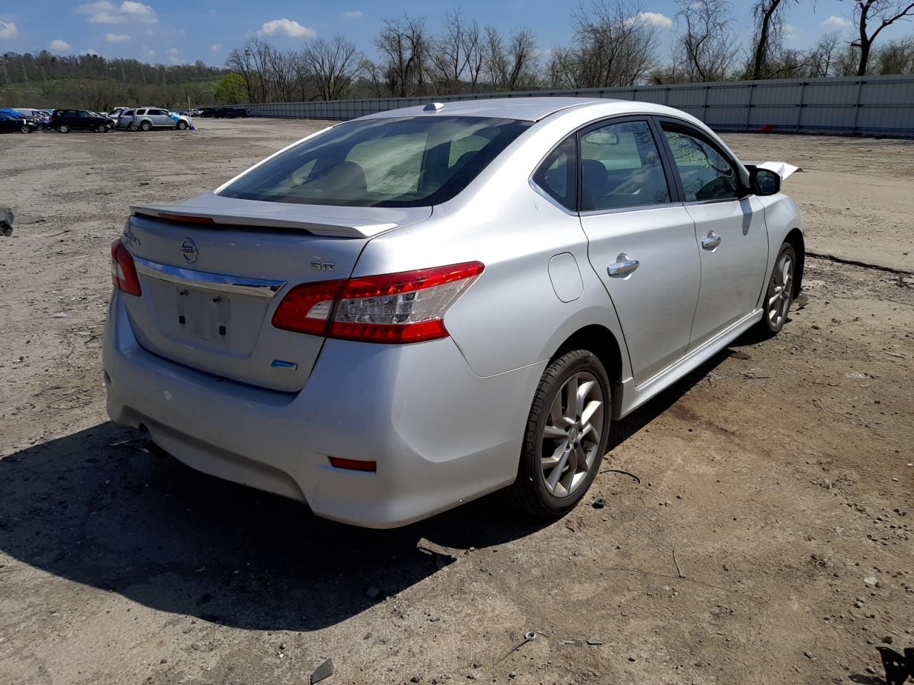 Photo 4 from auction – 2013 NISSAN SENTRA S with VIN 3N1AB7AP0DL744437