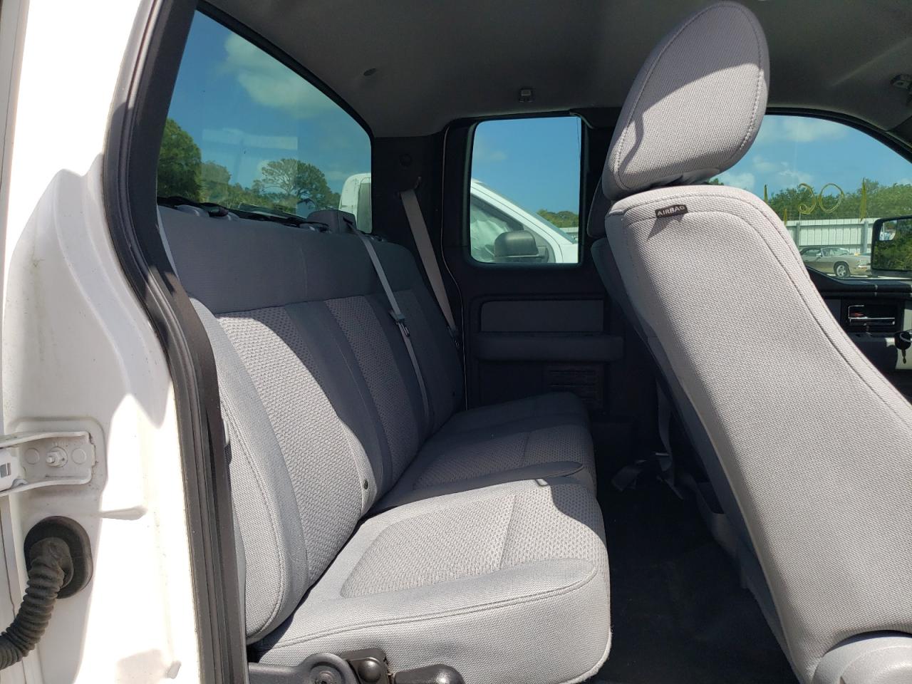 Photo 6 from auction – 2012 FORD F150 SUPER with VIN 1FTEX1CM3CFC07019
