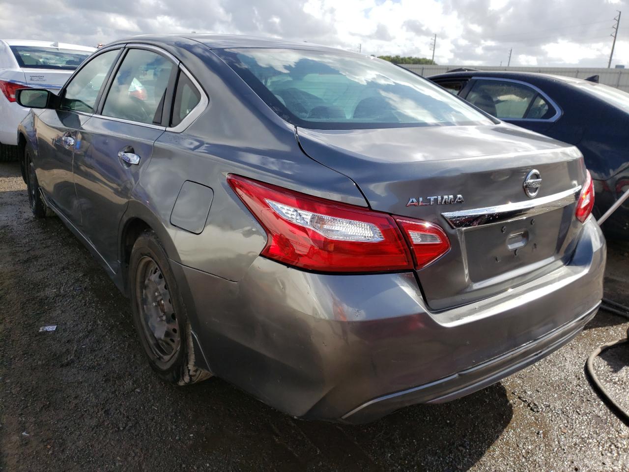 Photo 3 from auction – 2017 NISSAN ALTIMA 2.5 with VIN 1N4AL3AP2HC493642