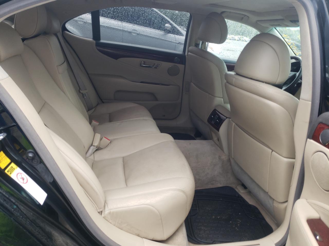 Photo 6 from auction – 2007 LEXUS LS 460L with VIN JTHGL46F775004714