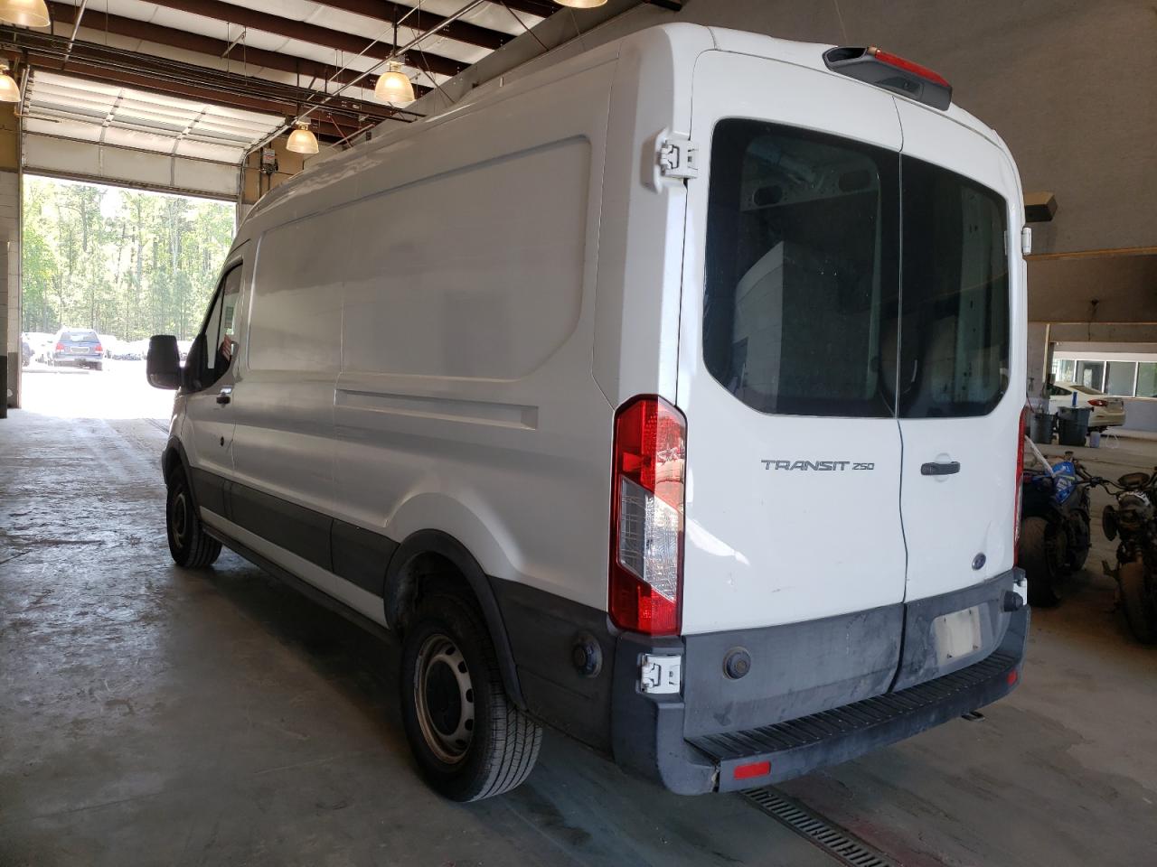 Photo 3 from auction – 2019 FORD TRANSIT T- with VIN 1FTYR2CM9KKB08188