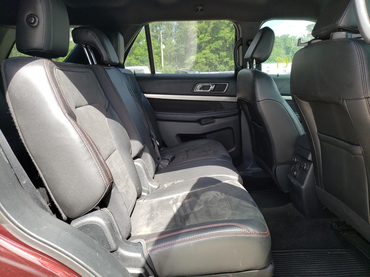 Photo 6 from auction – 2018 FORD EXPLORER X with VIN 1FM5K7D86JGB04599