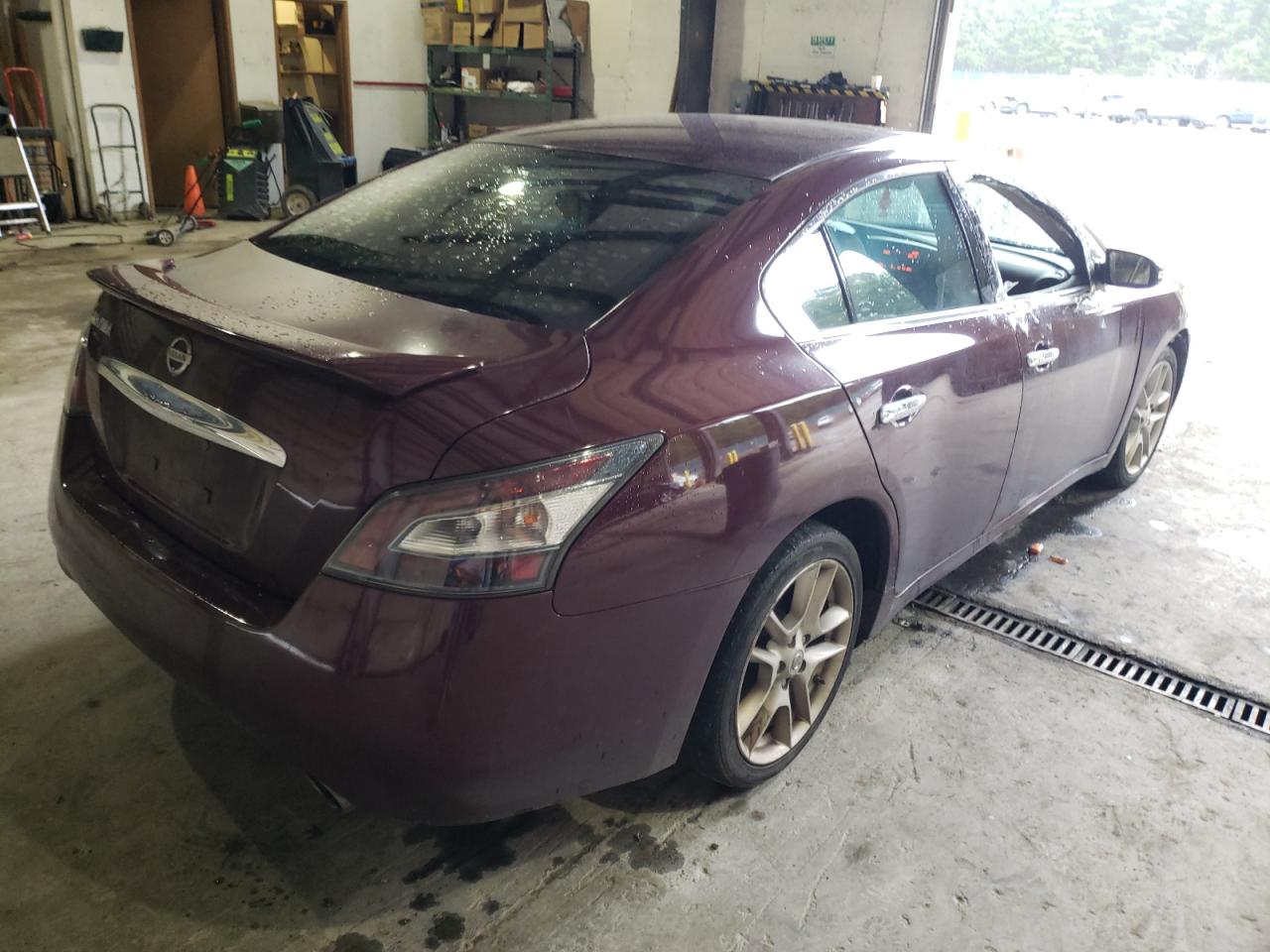 Photo 4 from auction – 2013 NISSAN MAXIMA S with VIN 1N4AA5AP5DC842210