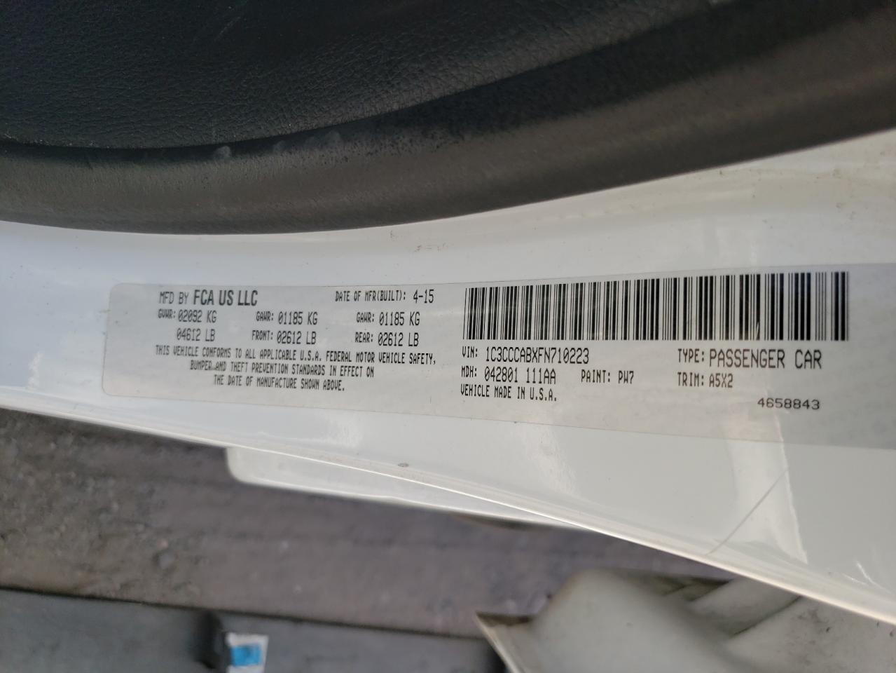 Photo 10 from auction – 2015 CHRYSLER 200 LIMITE with VIN 1C3CCCABXFN710223
