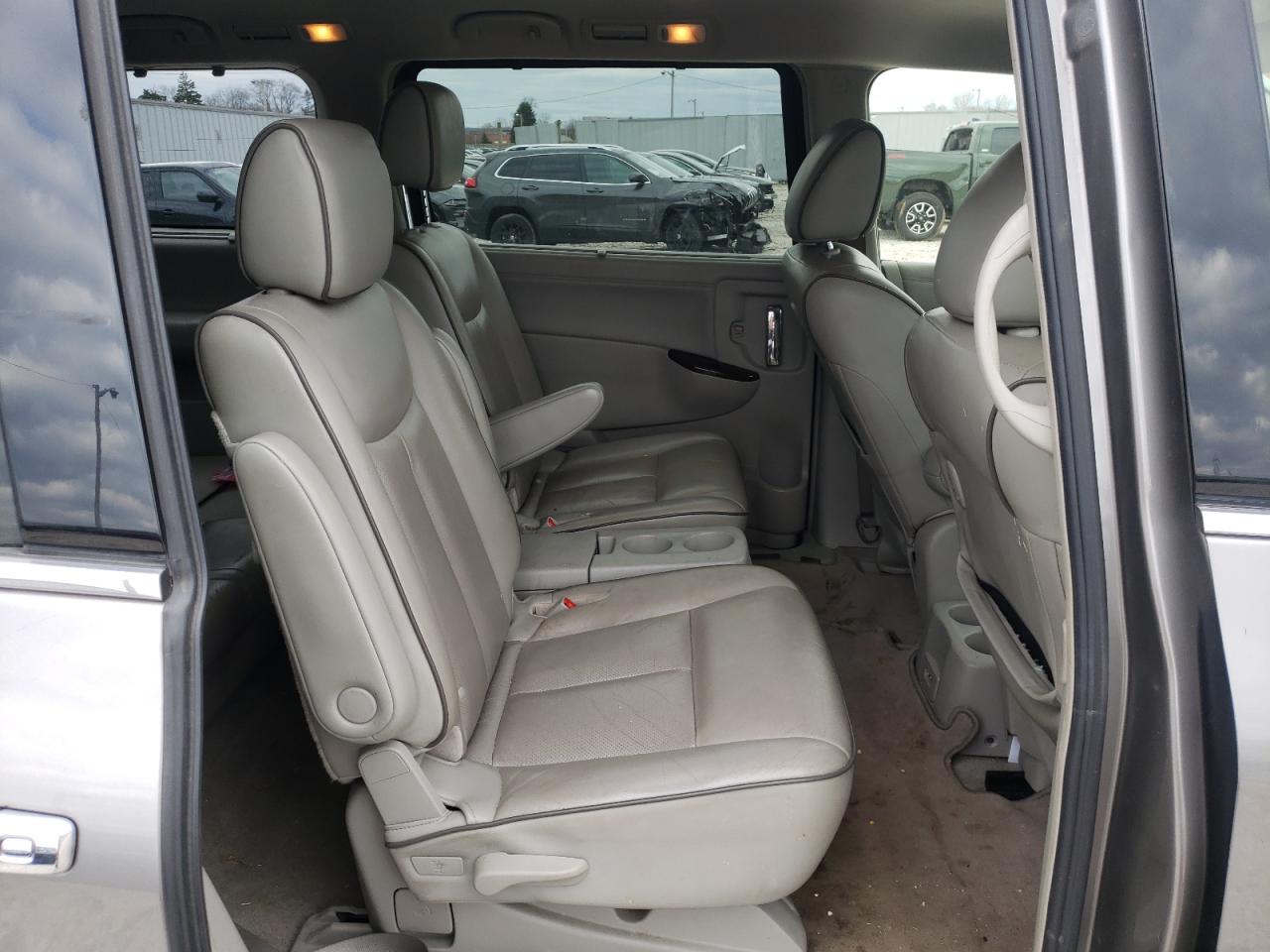Photo 6 from auction – 2013 NISSAN QUEST S with VIN JN8AE2KP0D9070146