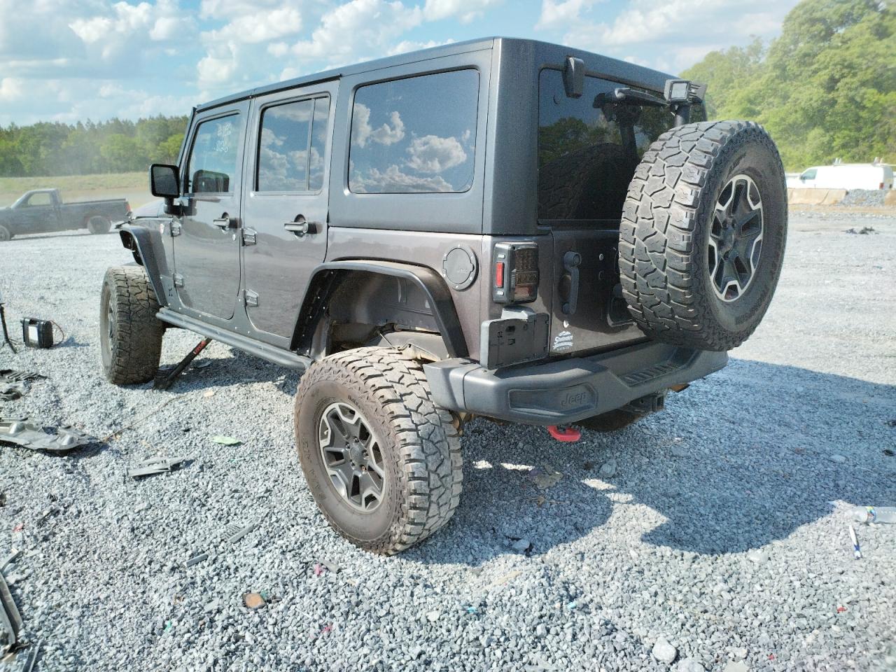 Photo 3 from auction – 2016 JEEP WRANGLER U with VIN 1C4HJWFG0GL198126