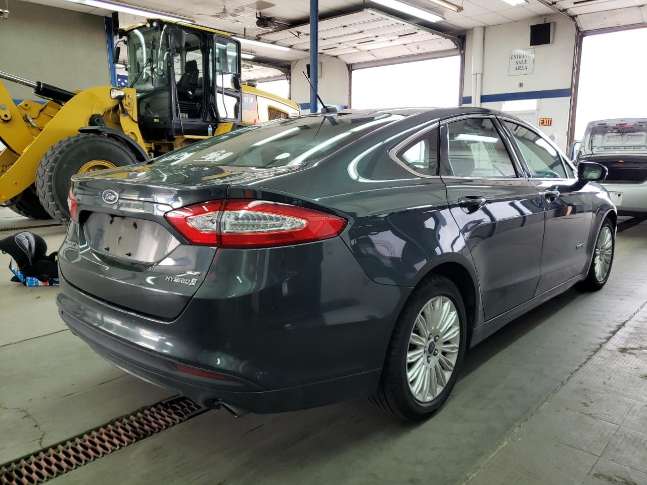 Photo 4 from auction – 2016 FORD FUSION SE with VIN 3FA6P0LU1GR196566