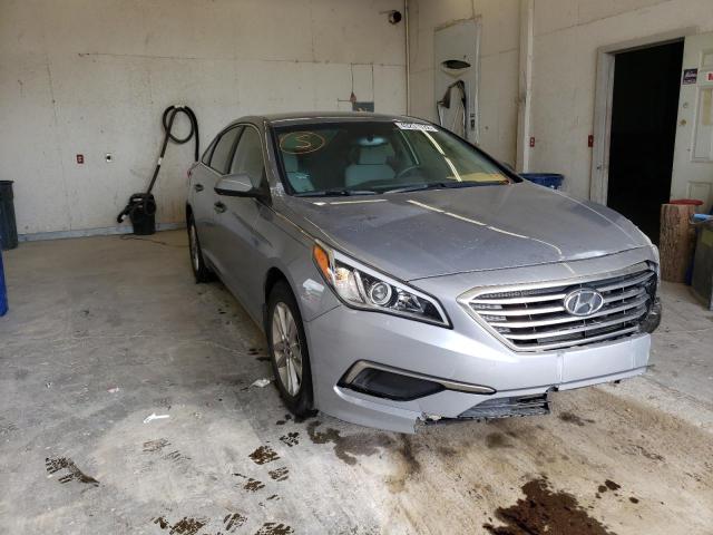 HYUNDAI SONATA SE 2016 with VIN 5NPE24AFXGH302564 - Photo from auction