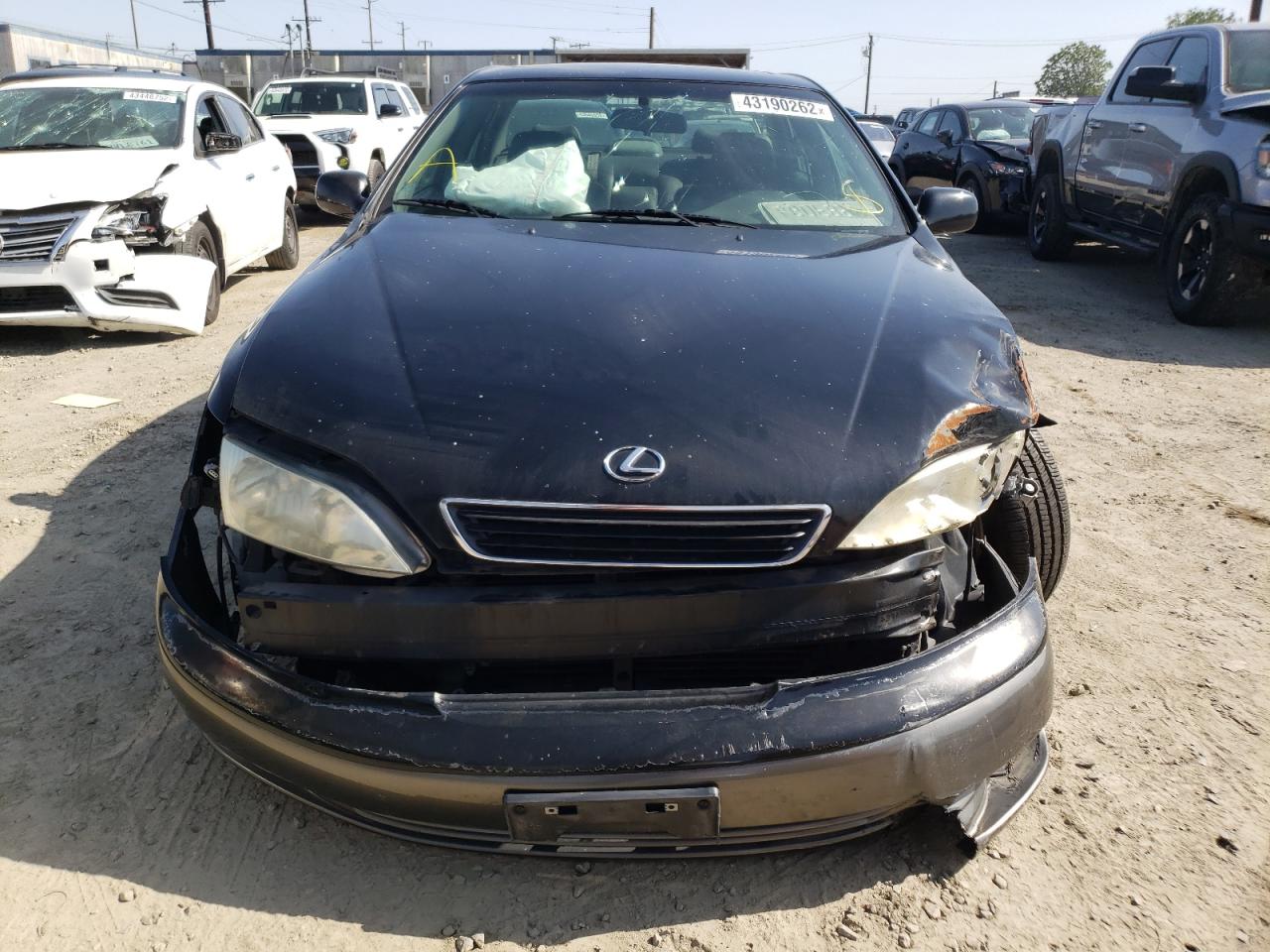 Photo 9 from auction – 1999 LEXUS ES 300 with VIN JT8BF28G5X0226337