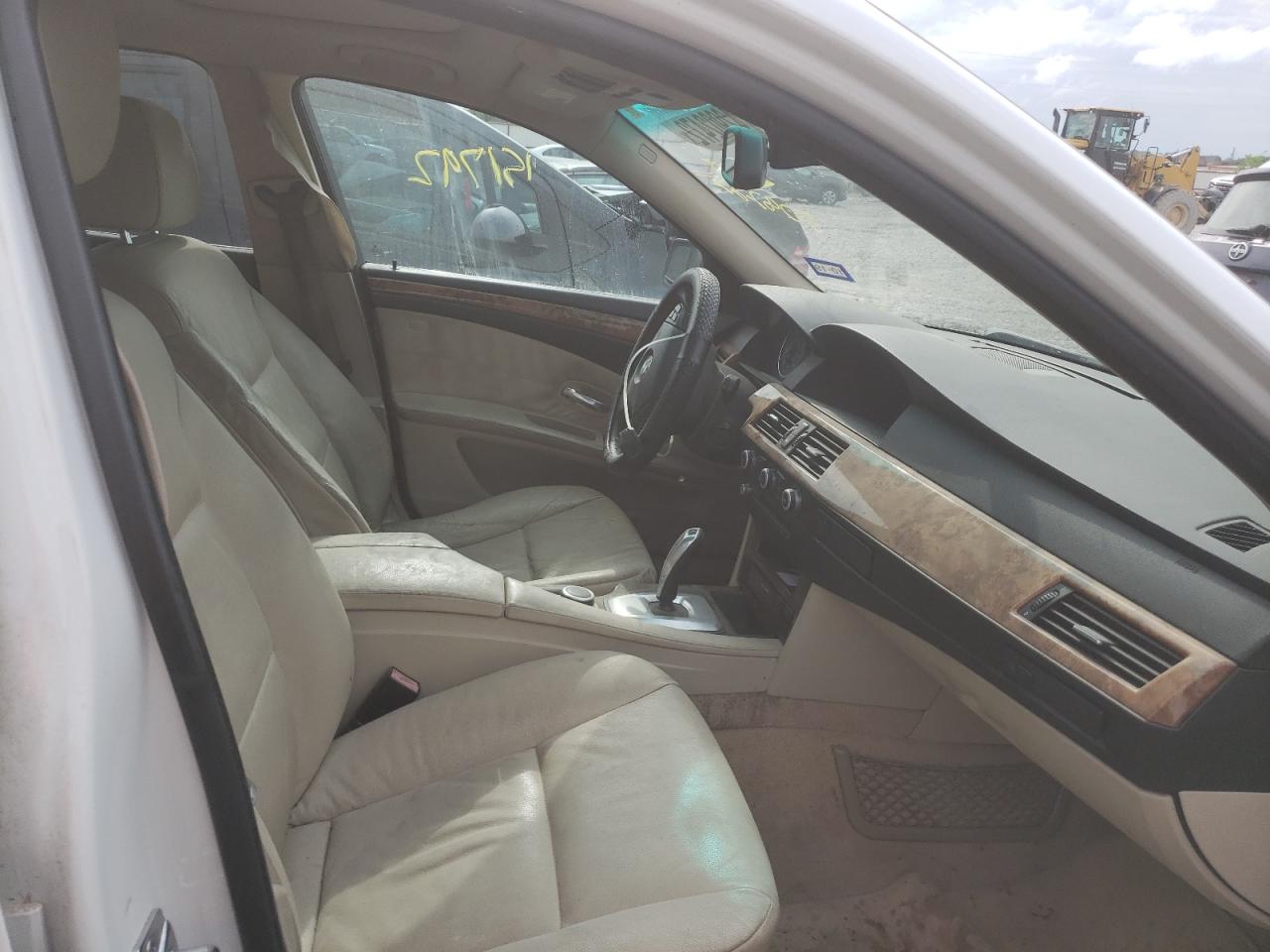 Photo 5 from auction – 2008 BMW 528 I with VIN WBANU53538CT08222