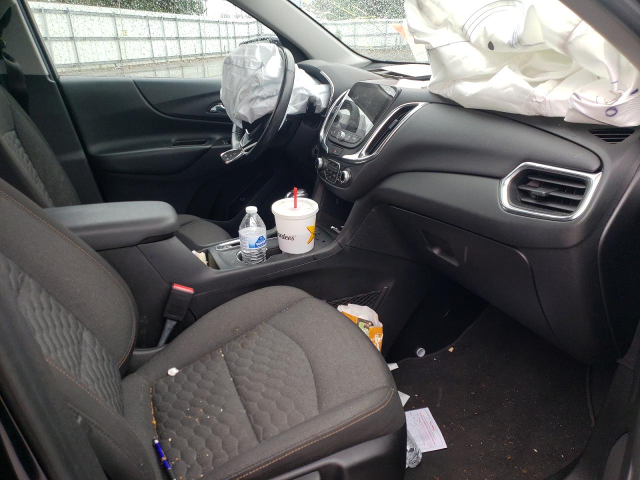 Photo 5 from auction – 2018 CHEVROLET EQUINOX LT with VIN 2GNAXJEV2J6257283