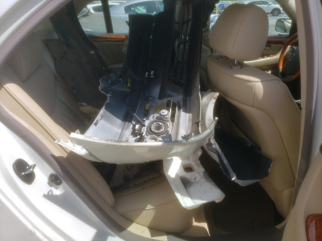 Photo 6 from auction – 2005 LEXUS LS 430 with VIN JTHBN36F155003439