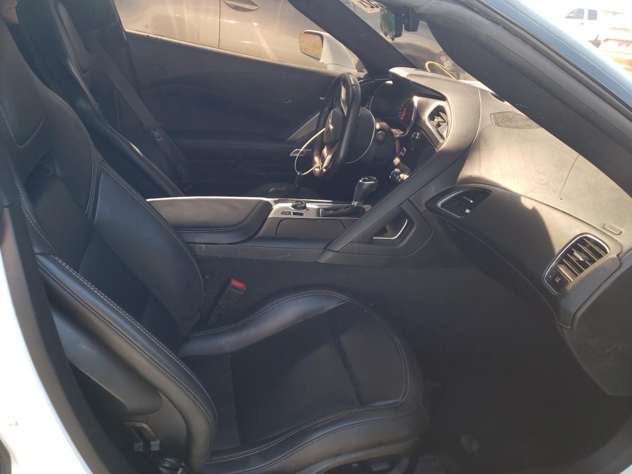Photo 5 from auction – 2019 CHEVROLET CORVETTE S with VIN 1G1YB2D76K5118407
