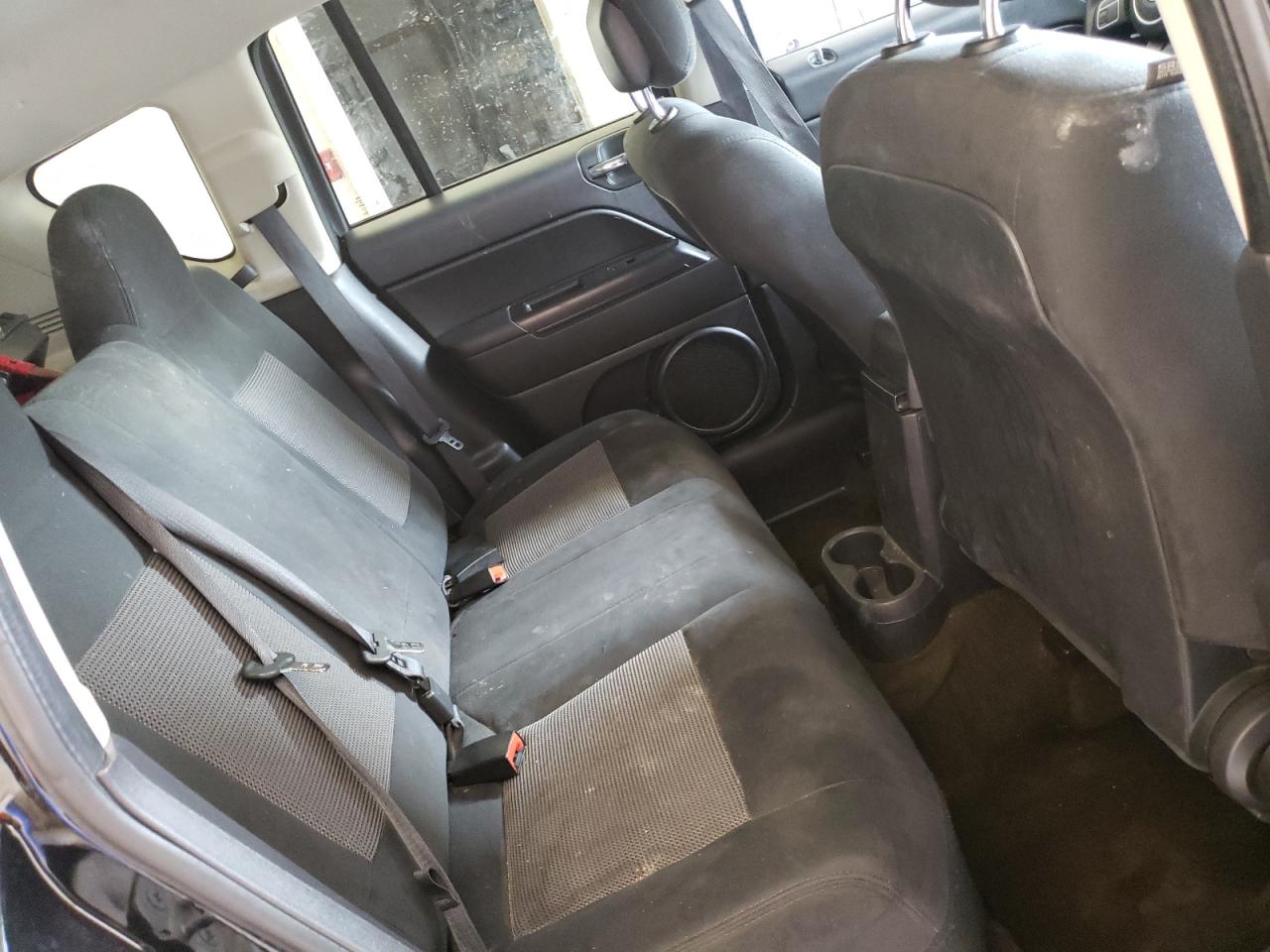 Photo 6 from auction – 2015 JEEP COMPASS SP with VIN 1C4NJCBA5FD143859