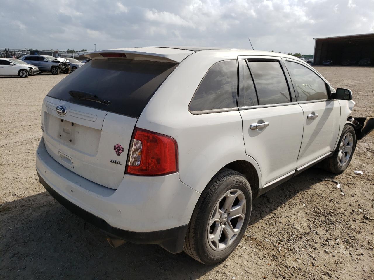 Photo 4 from auction – 2011 FORD EDGE SEL with VIN 2FMDK3JC7BBB64624