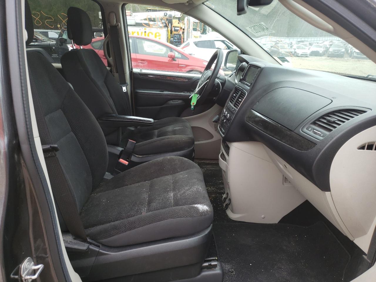 Photo 5 from auction – 2019 DODGE GRAND CARA with VIN 2C4RDGBG8KR696842