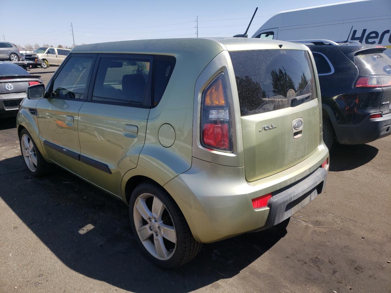 Photo 3 from auction – 2010 KIA SOUL + with VIN KNDJT2A23A7046504