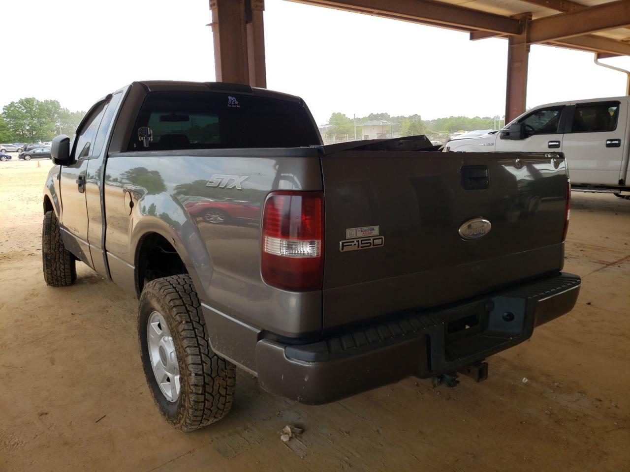 Photo 3 from auction – 2004 FORD F150 with VIN 1FTRF12W74NA24964