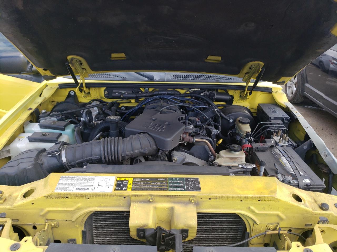 Photo 7 from auction – 2003 FORD EXPLORER S with VIN 1FMZU67E73UA12879