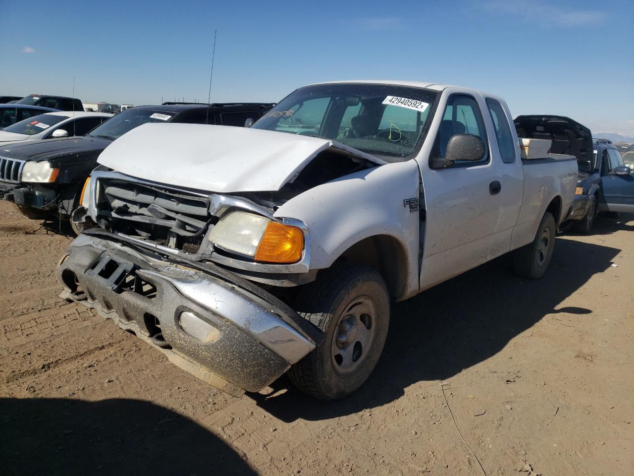 Photo 2 from auction – 2004 FORD F-150 HERI with VIN 2FTRX18W94CA36785