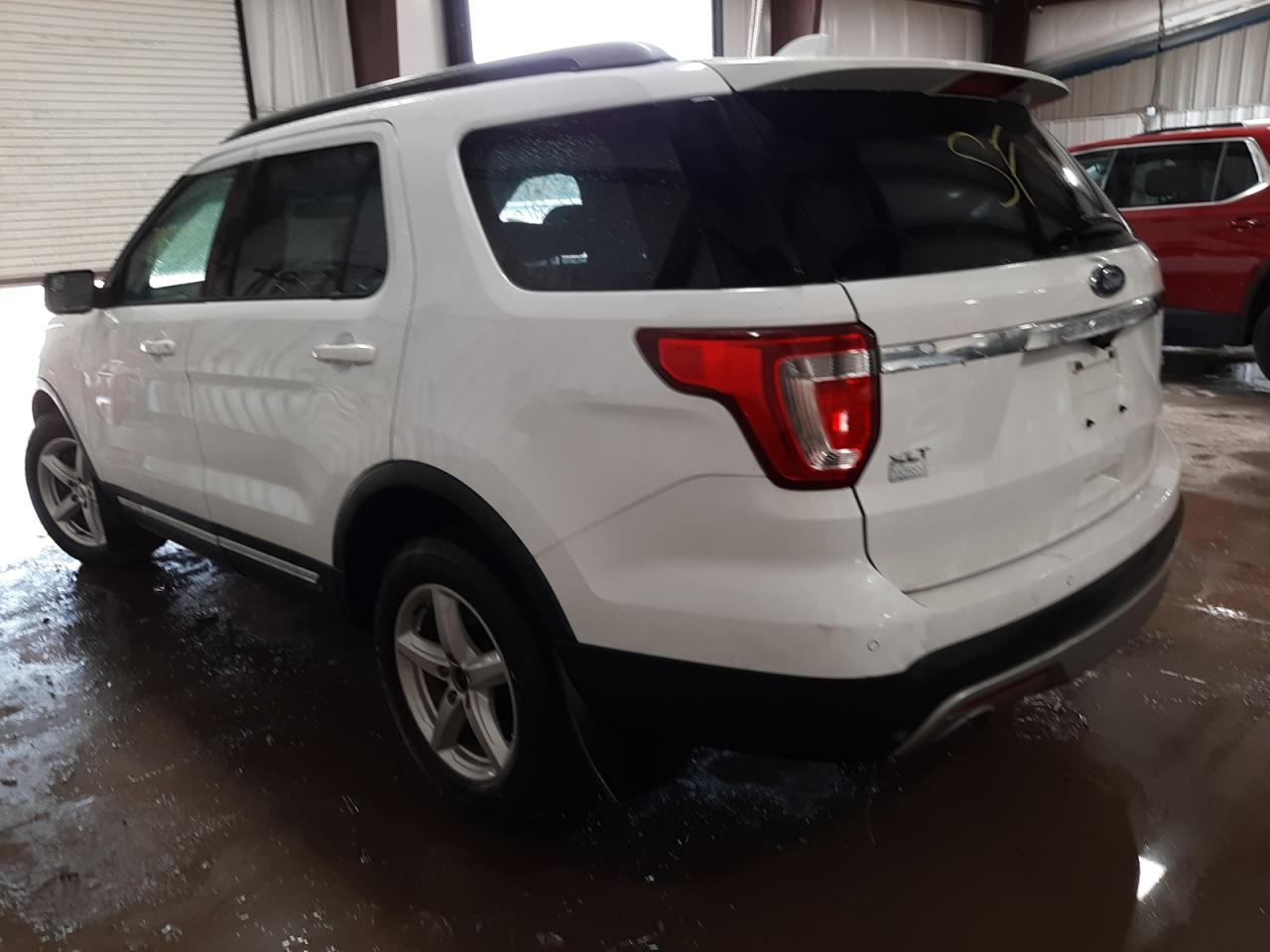 Photo 3 from auction – 2017 FORD EXPLORER X with VIN 1FM5K8D80HGB20457