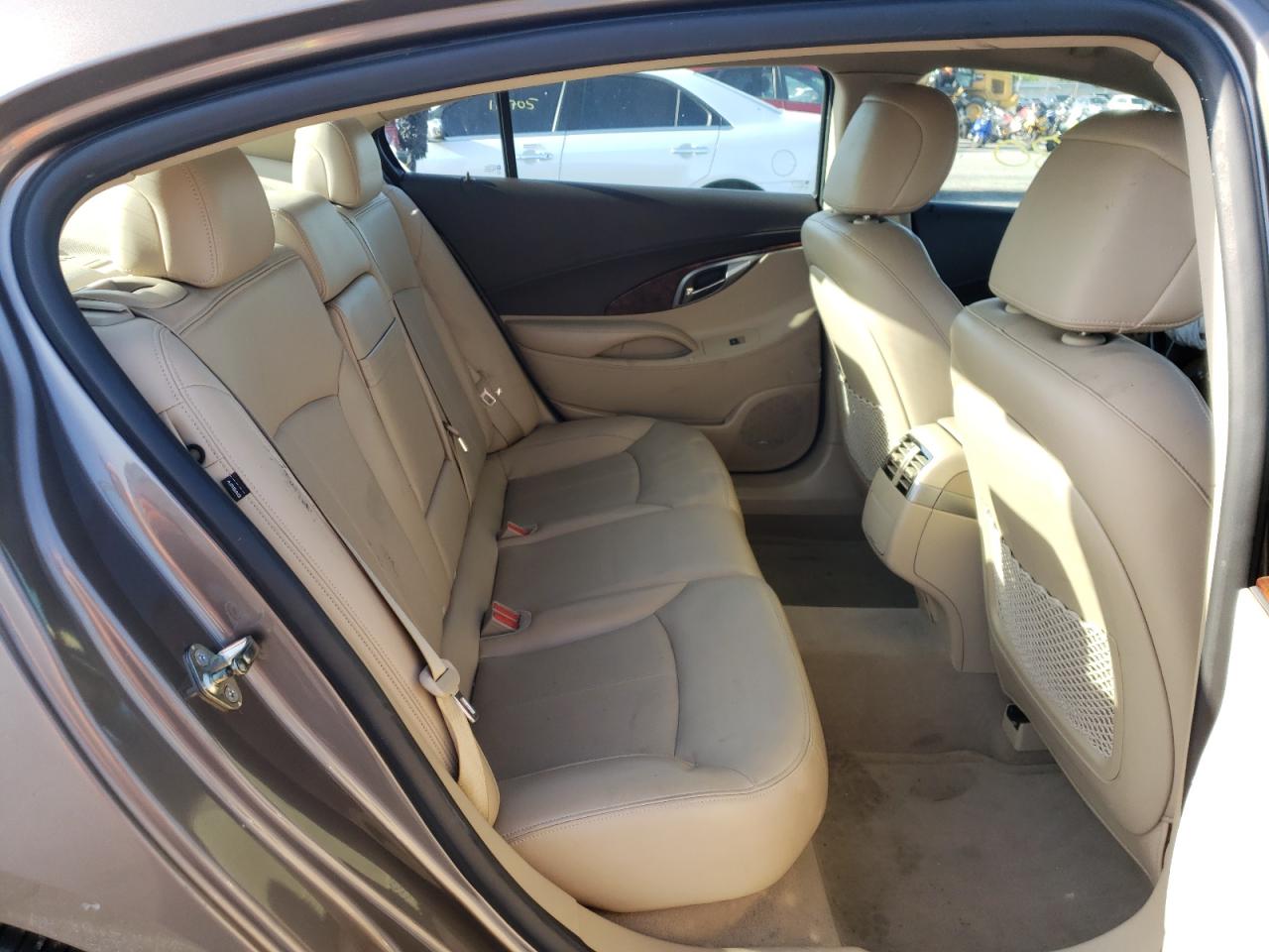 Photo 6 from auction – 2010 BUICK LACROSSE C with VIN 1G4GC5GG0AF213577