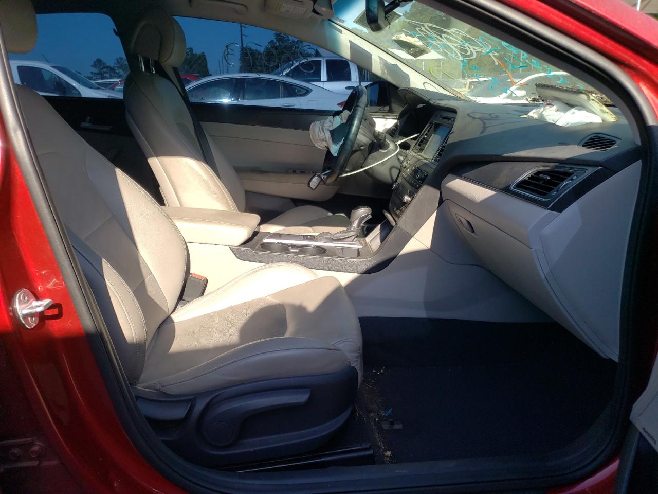 Photo 5 from auction – 2016 HYUNDAI SONATA SPO with VIN 5NPE34AFXGH333035