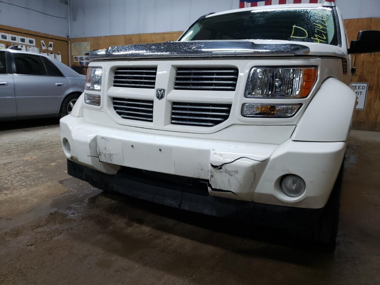 Photo 9 from auction – 2009 DODGE NITRO R/T with VIN 1D8GU58XX9W549220