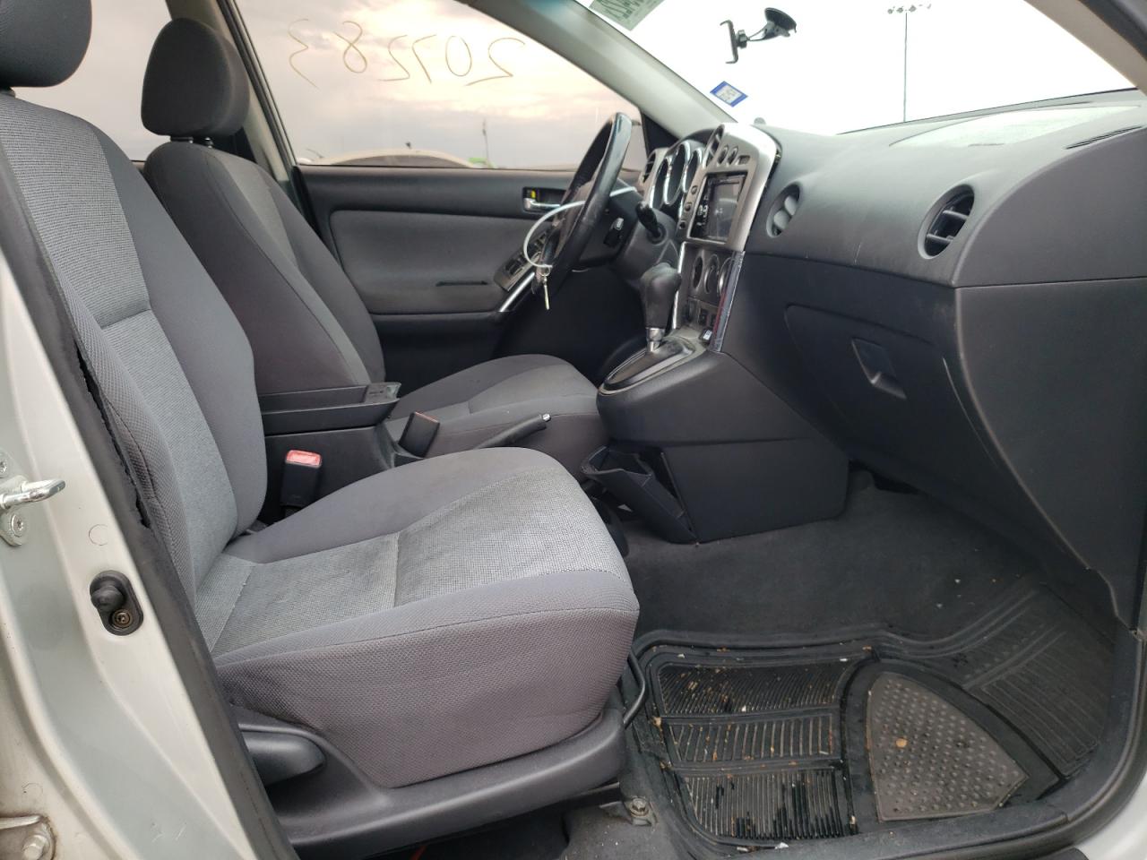 Photo 5 from auction – 2004 TOYOTA COROLLA MA with VIN 2T1KR32E24C297003