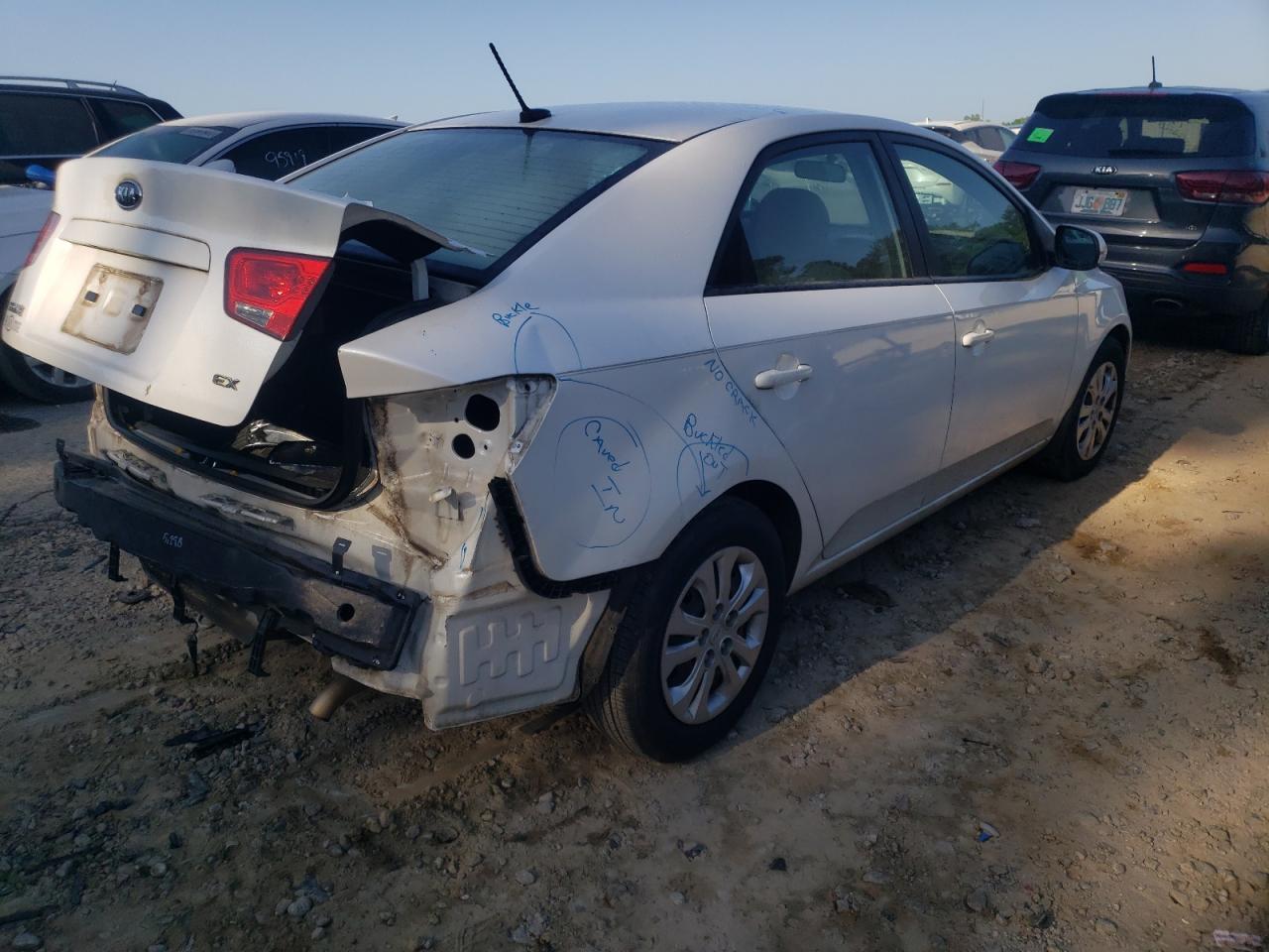 Photo 4 from auction – 2012 KIA FORTE EX with VIN KNAFU4A28C5467886
