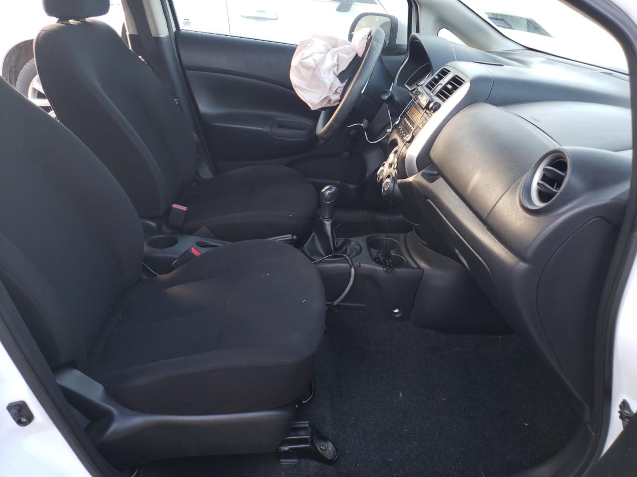 Photo 5 from auction – 2014 NISSAN VERSA NOTE with VIN 3N1CE2CP1EL435111