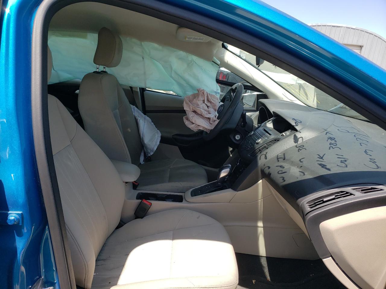 Photo 5 from auction – 2015 FORD FOCUS SE with VIN 1FADP3K26FL385168